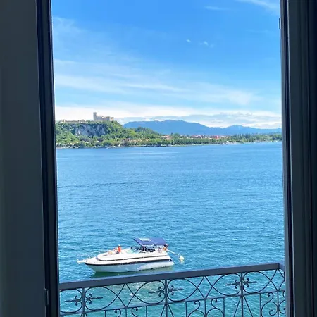 Fwl Romance On The - Panorama Lägenhet